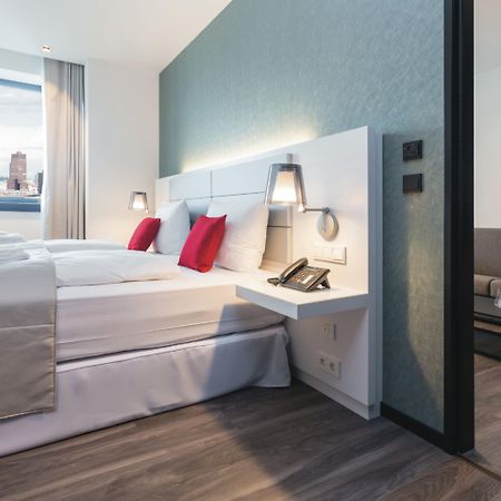 Riu Plaza Berlin Am Kurfuerstendamm Esterno foto